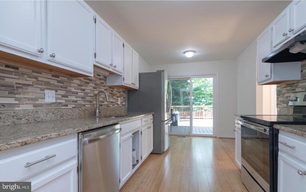 6120 Old Brentford Court - Photo 30
