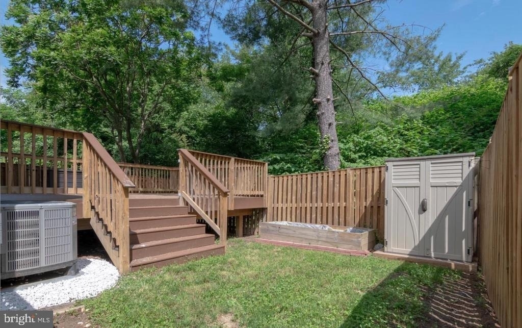 6120 Old Brentford Court - Photo 47
