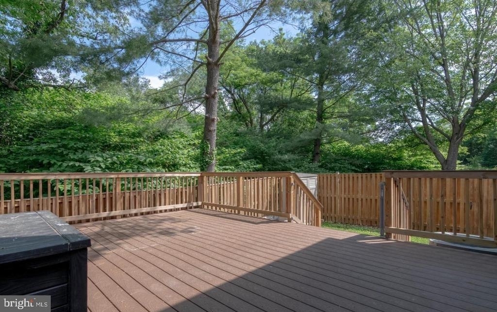 6120 Old Brentford Court - Photo 43