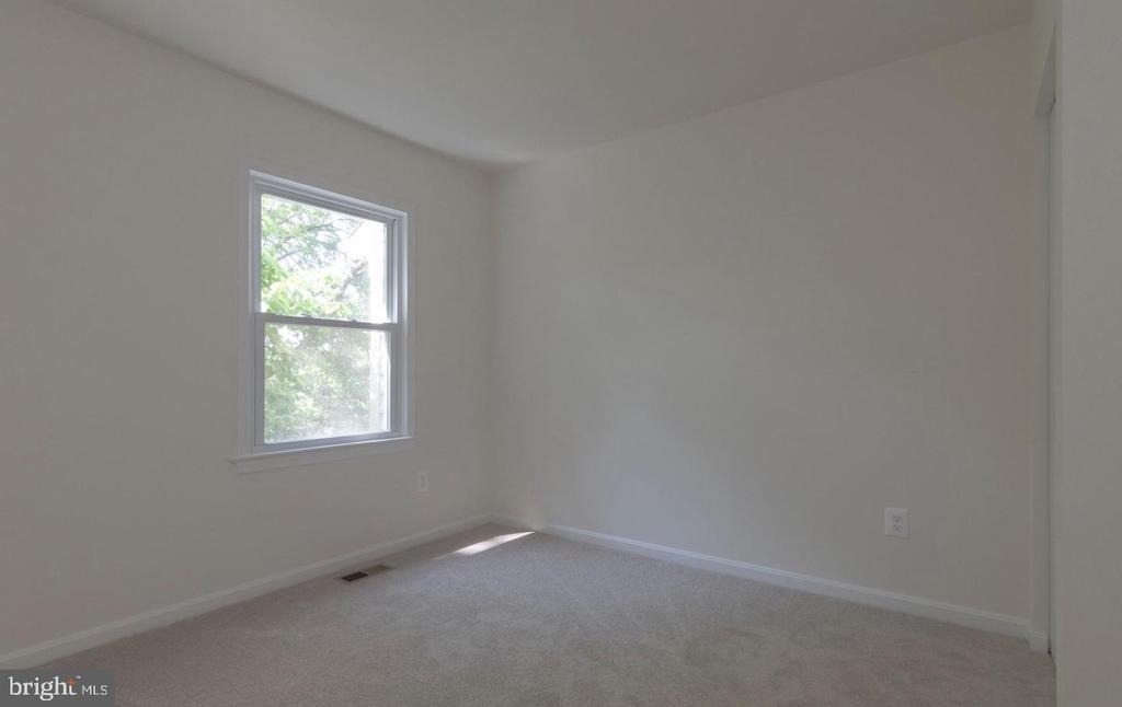 6120 Old Brentford Court - Photo 16