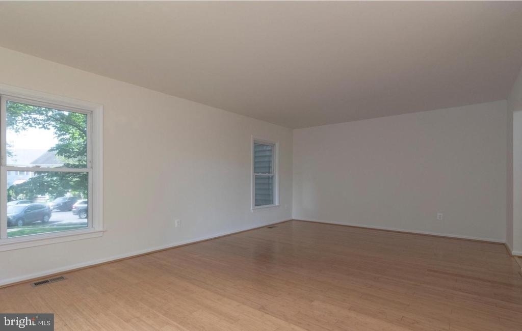 6120 Old Brentford Court - Photo 24