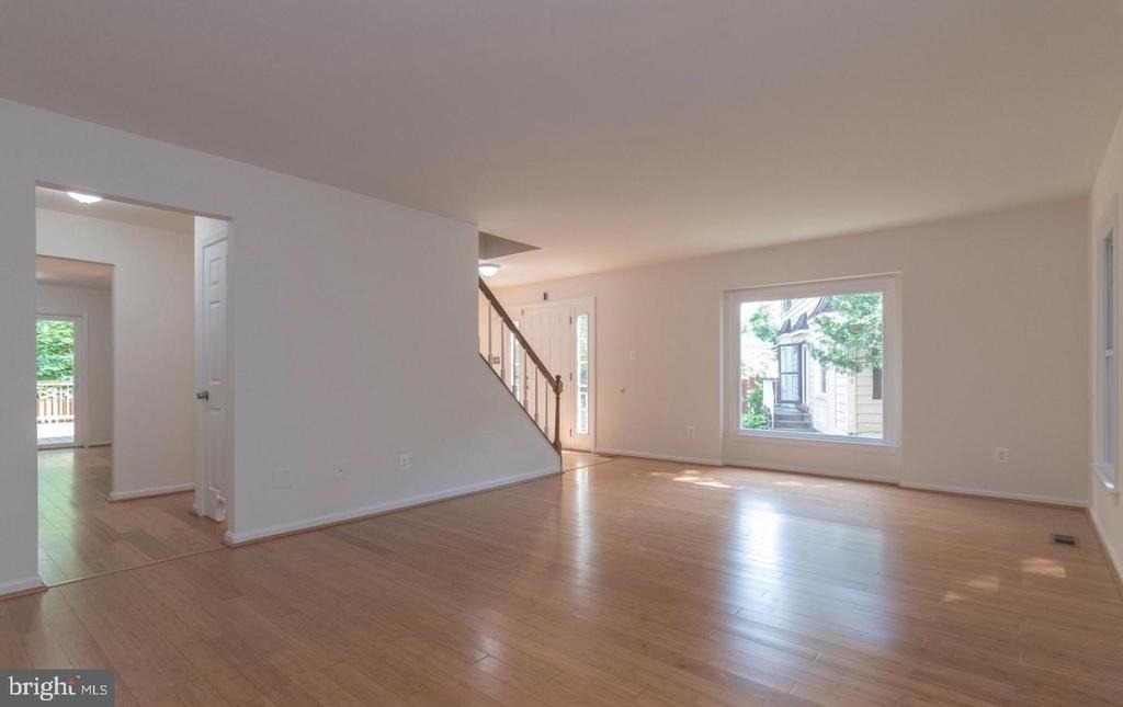 6120 Old Brentford Court - Photo 23