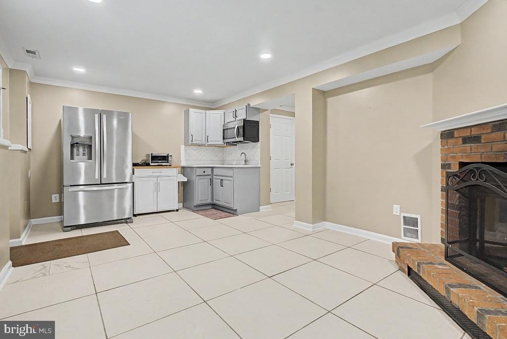 9826 Gabon Court - Photo 6