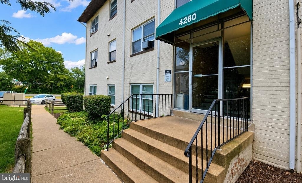 4260 Buckman Road - Photo 1