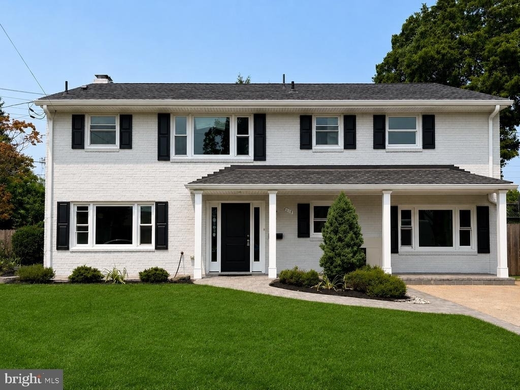 8118 Ainsworth - Photo 0