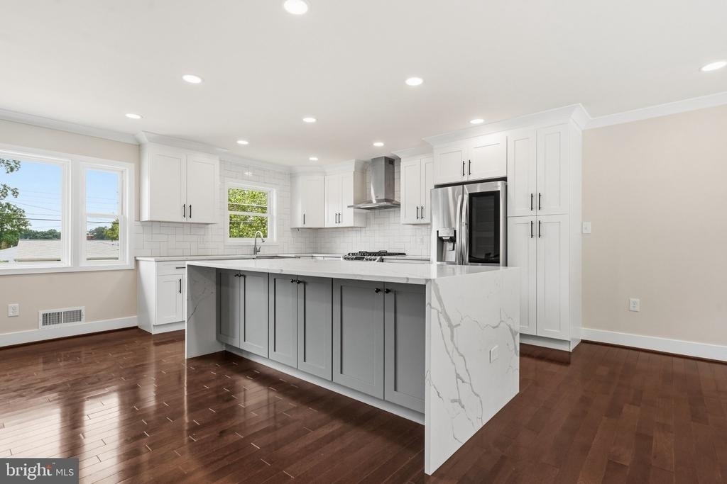 8118 Ainsworth - Photo 1