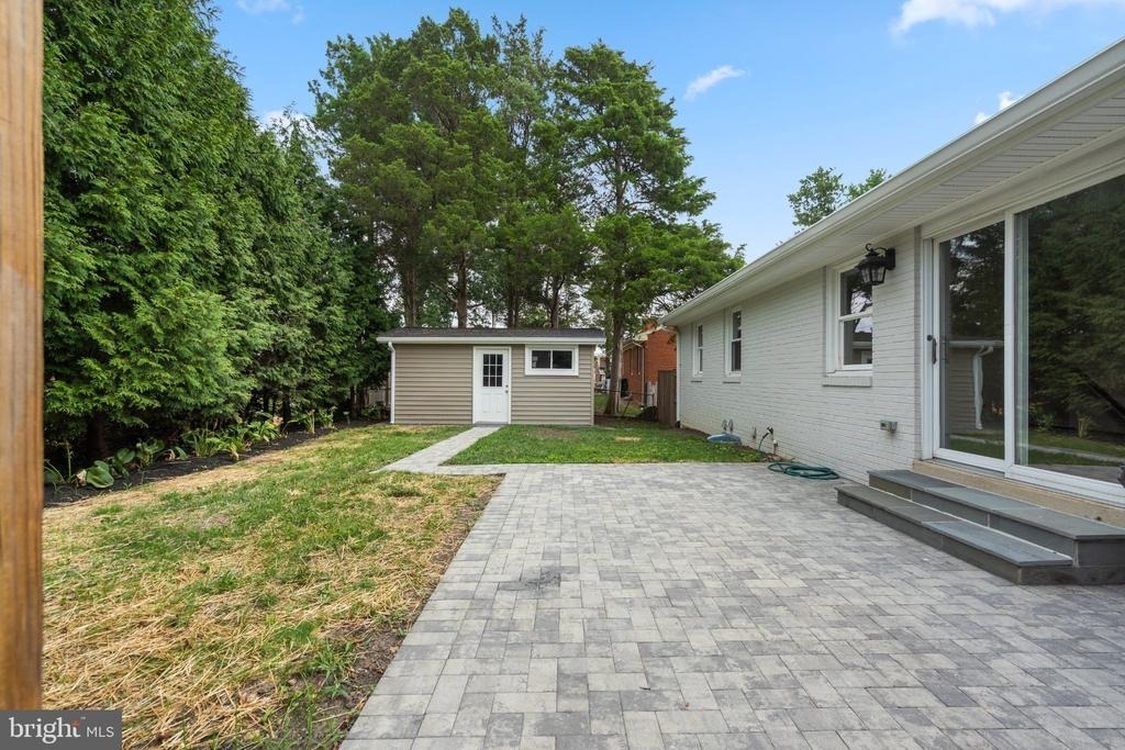 8118 Ainsworth - Photo 42