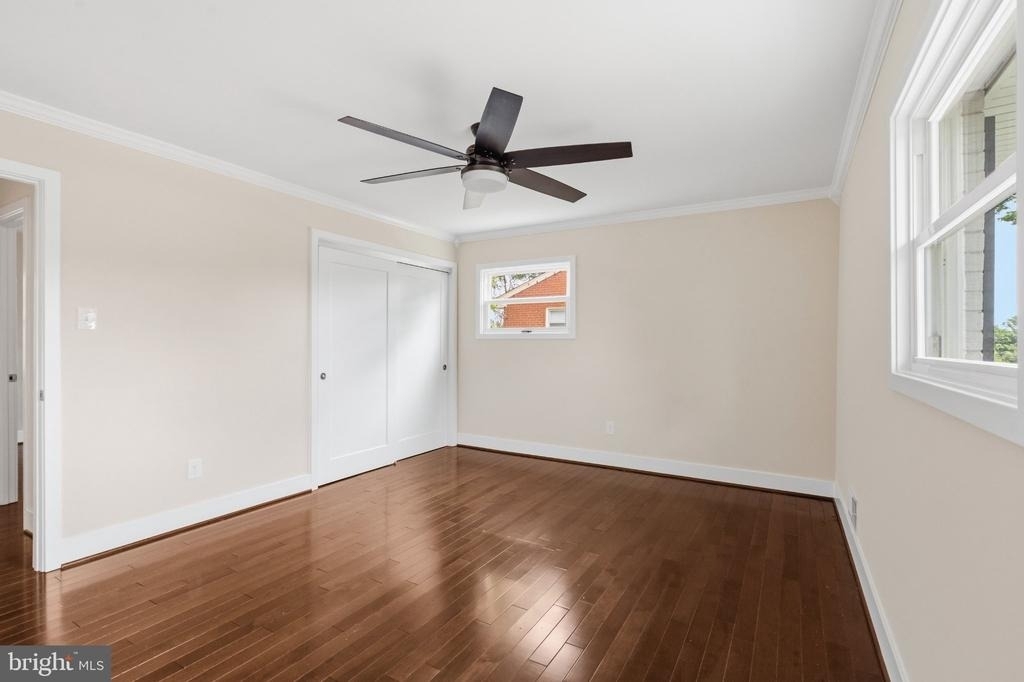 8118 Ainsworth - Photo 5