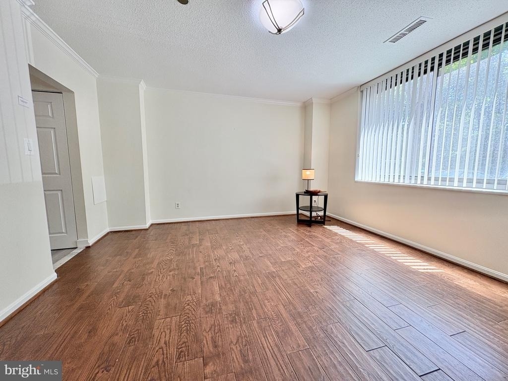 3713 S George Mason Drive - Photo 10