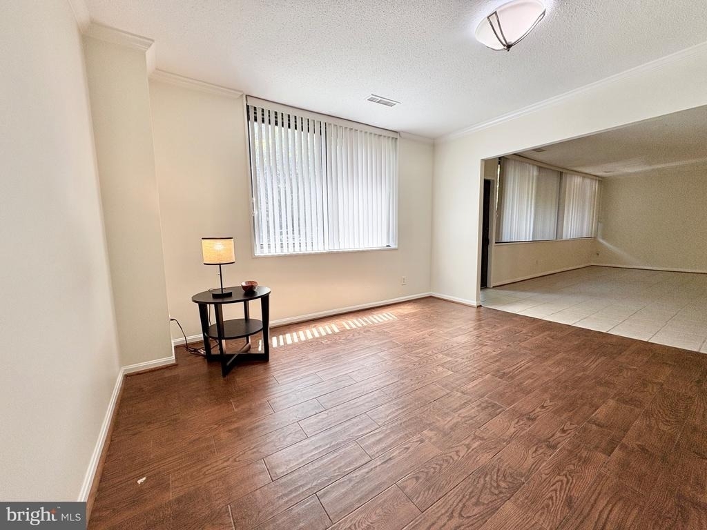 3713 S George Mason Drive - Photo 11