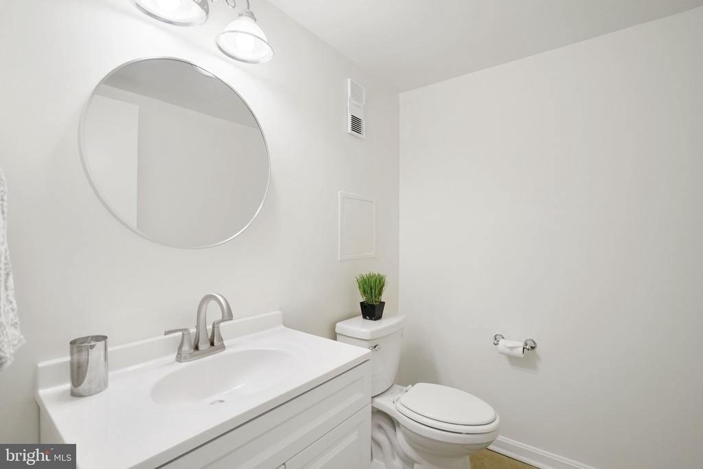 3713 S George Mason Drive - Photo 20