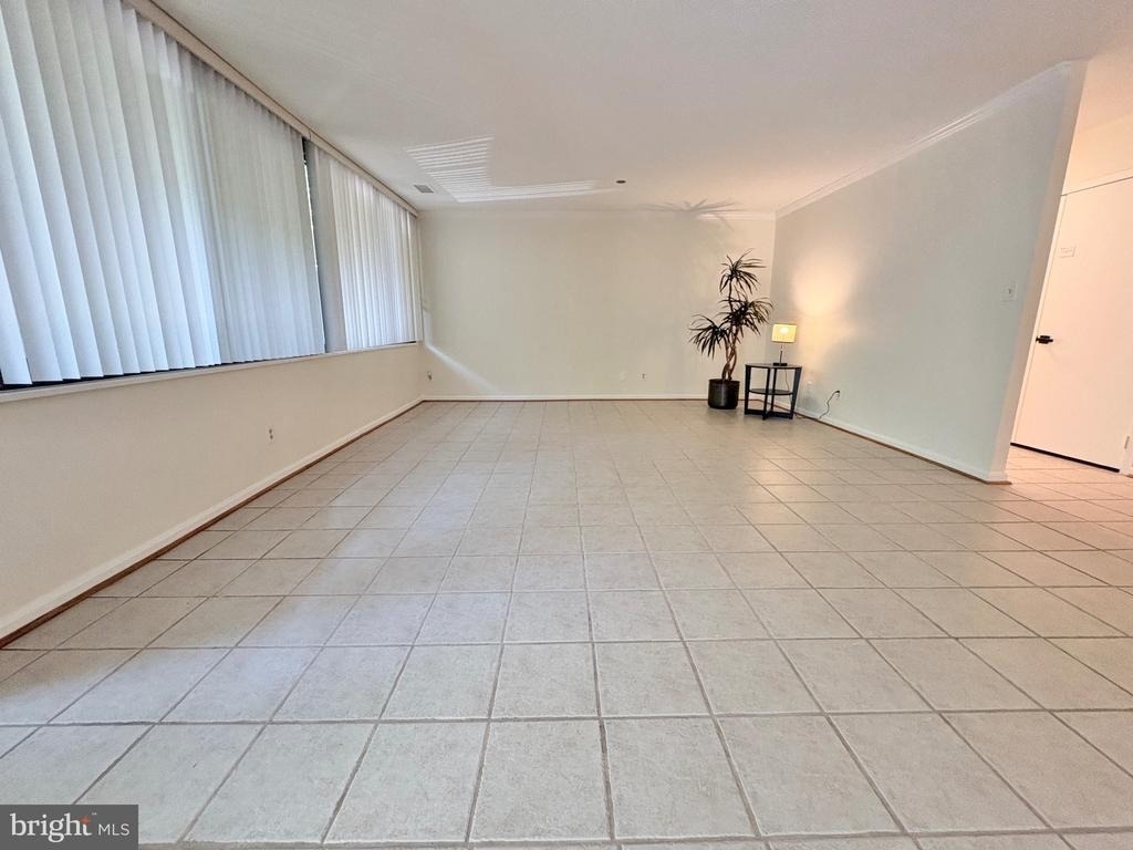 3713 S George Mason Drive - Photo 17