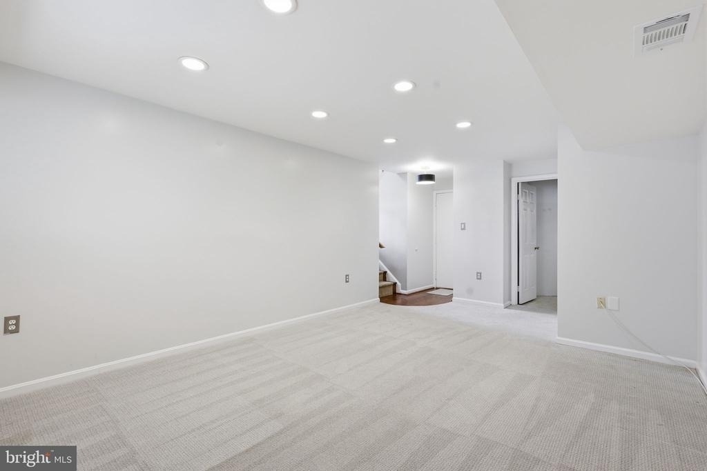 7690 Green Garland Drive - Photo 12