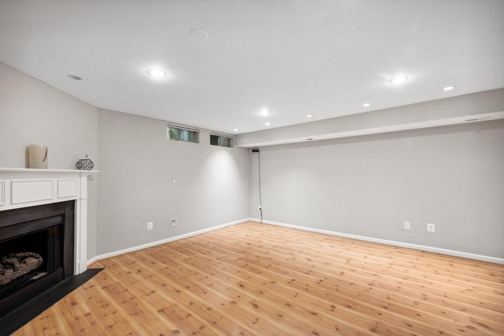 1319 Vintage Place - Photo 22