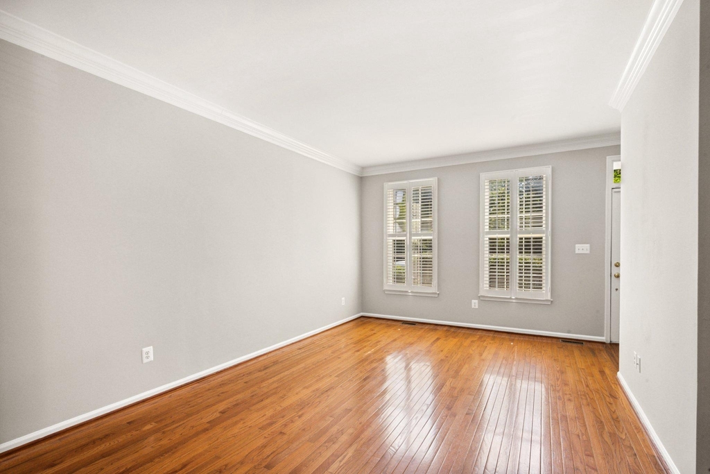 1319 Vintage Place - Photo 19