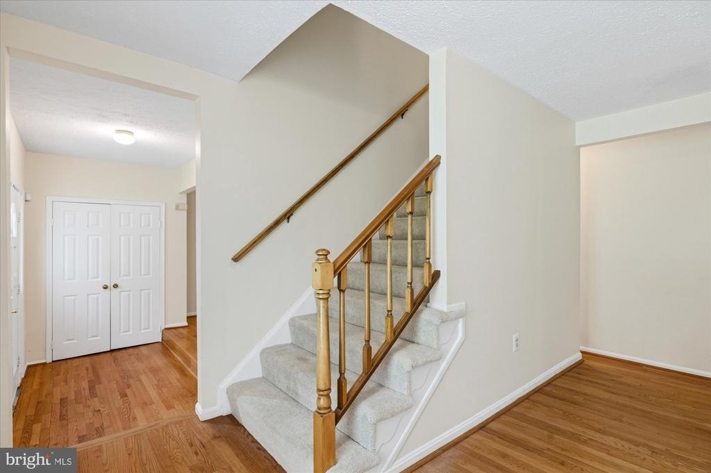 9708 Locust Hill Drive - Photo 17