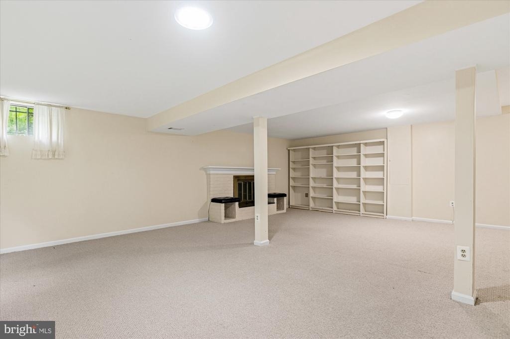 9708 Locust Hill Drive - Photo 32