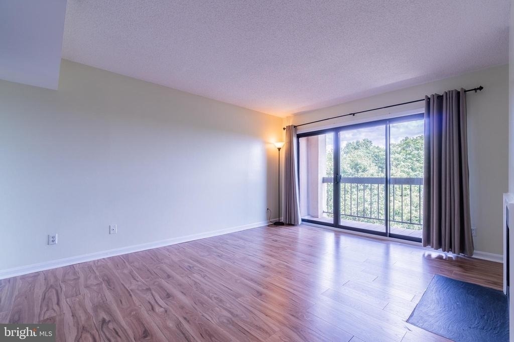 805 N Howard Street N - Photo 11