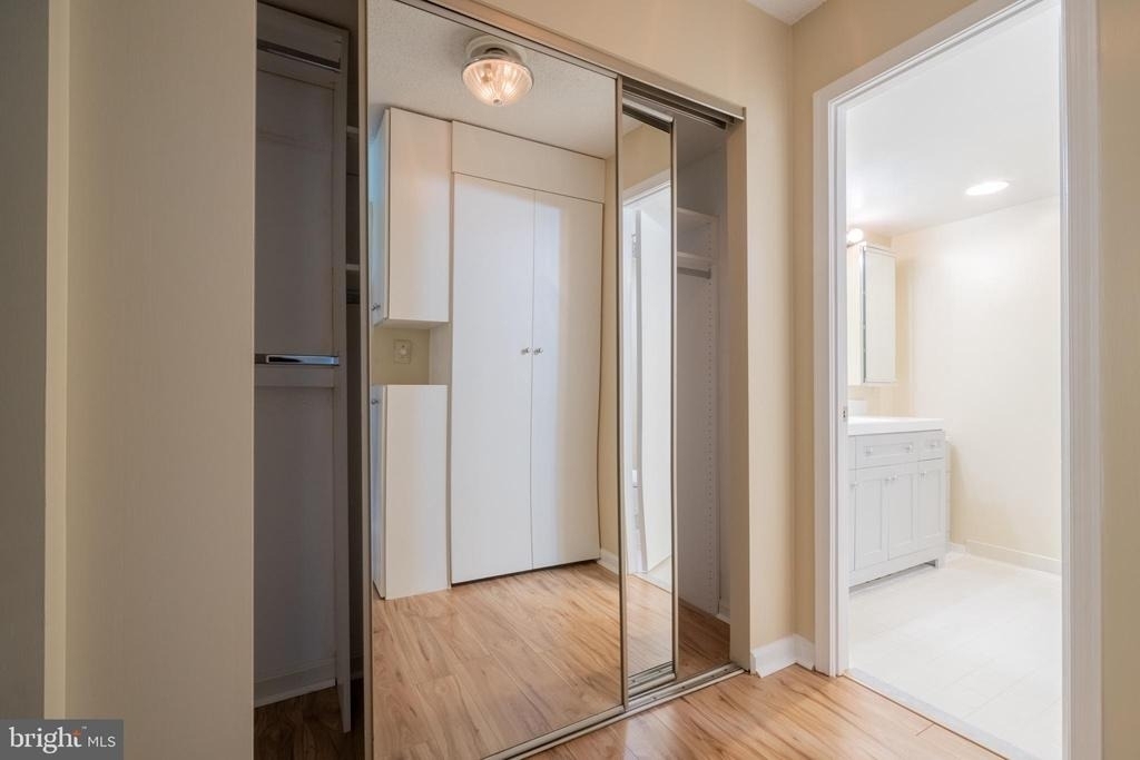 805 N Howard Street N - Photo 23
