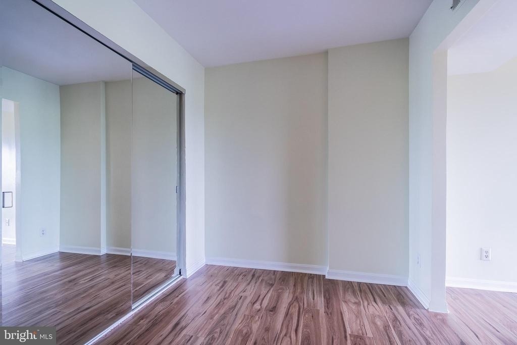 805 N Howard Street N - Photo 6