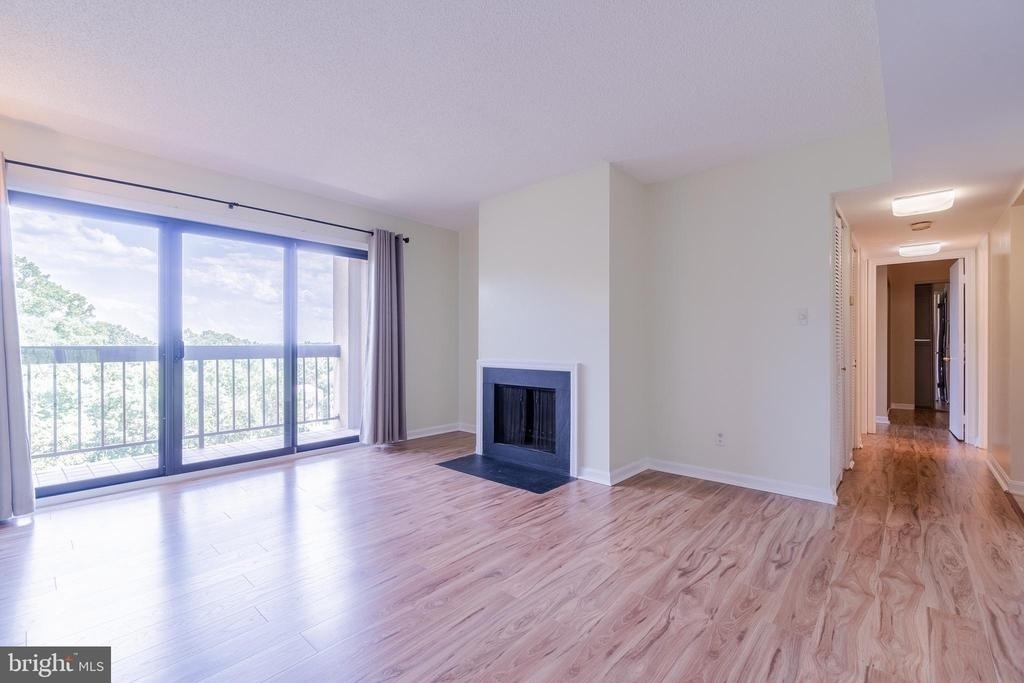 805 N Howard Street N - Photo 8