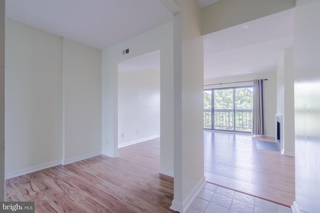 805 N Howard Street N - Photo 5
