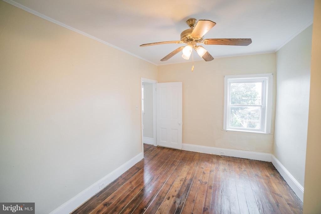 2427 E Allegheny Avenue - Photo 17