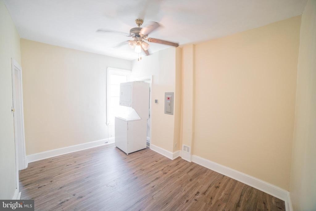 2427 E Allegheny Avenue - Photo 8