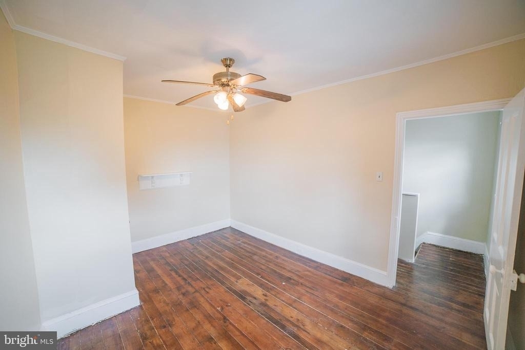 2427 E Allegheny Avenue - Photo 18