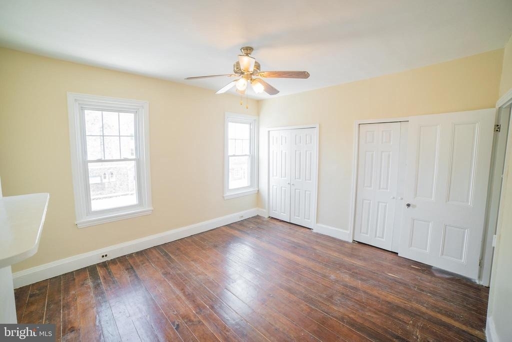 2427 E Allegheny Avenue - Photo 14