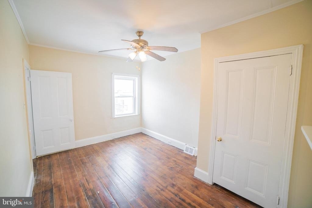 2427 E Allegheny Avenue - Photo 16