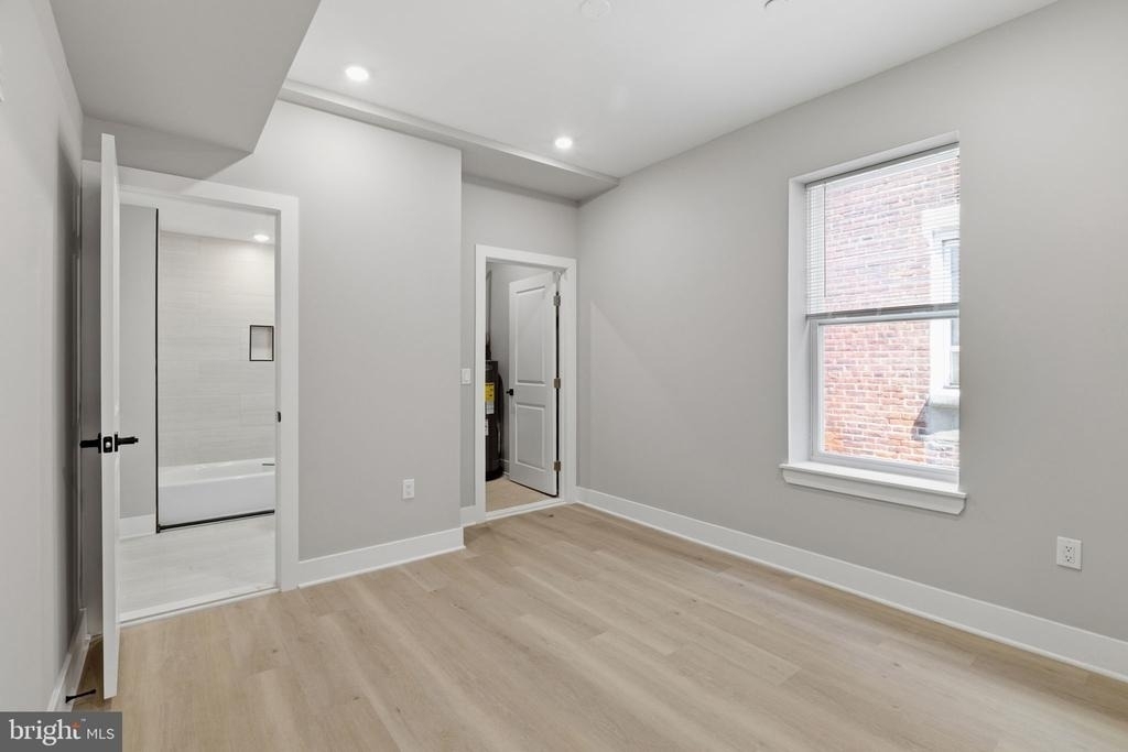856 N 19th Street - Photo 10