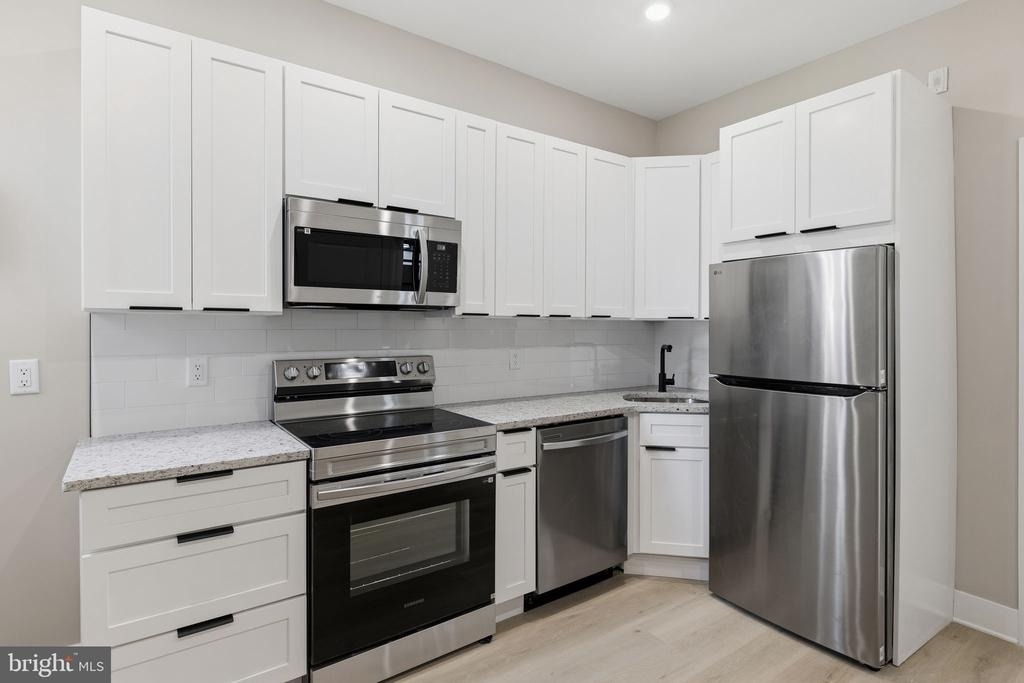 856 N 19th Street - Photo 1