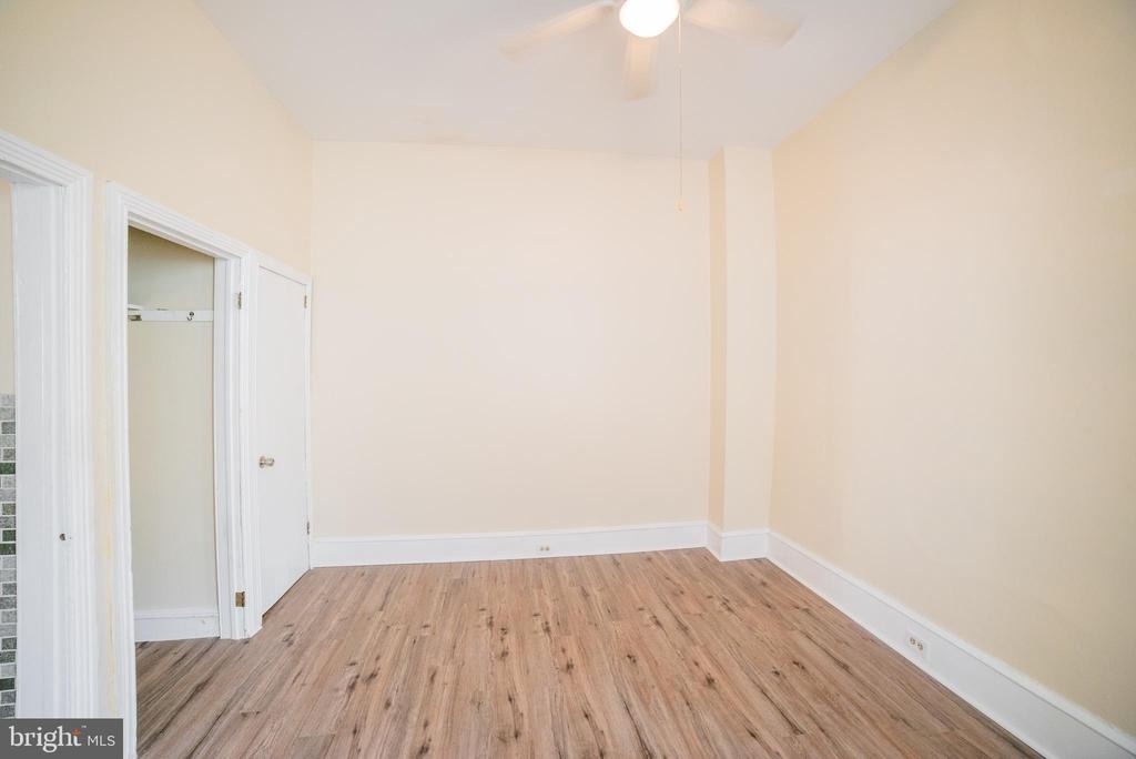 2427 E Allegheny Avenue - Photo 11