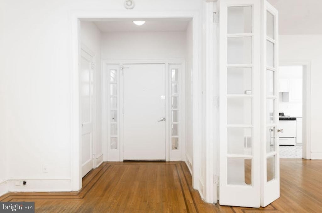 235 S 15th Street - Photo 5
