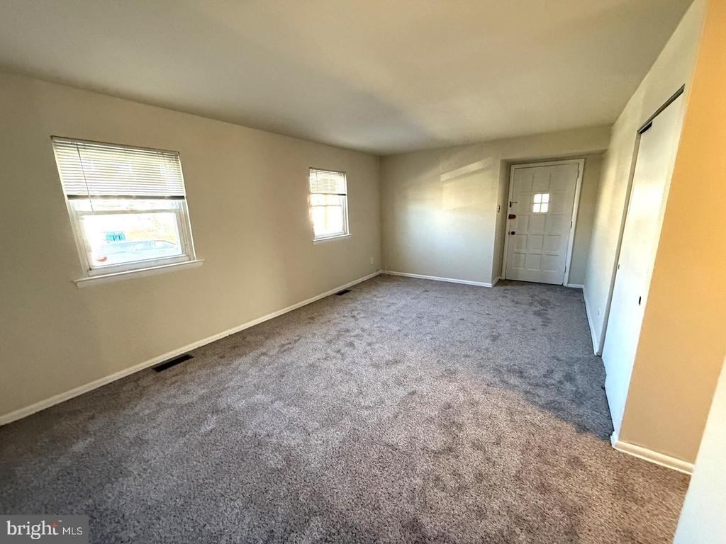 12619 Ramer Road - Photo 2