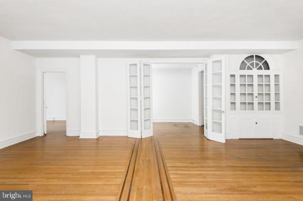 235 S 15th Street - Photo 0
