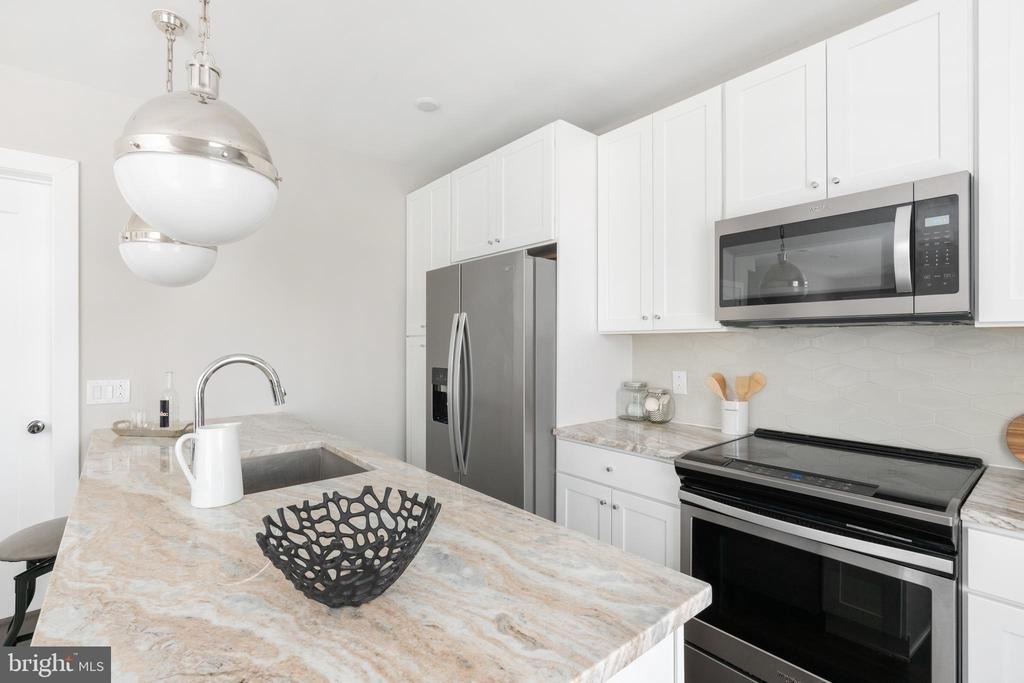 45 W Haines Street - Photo 2