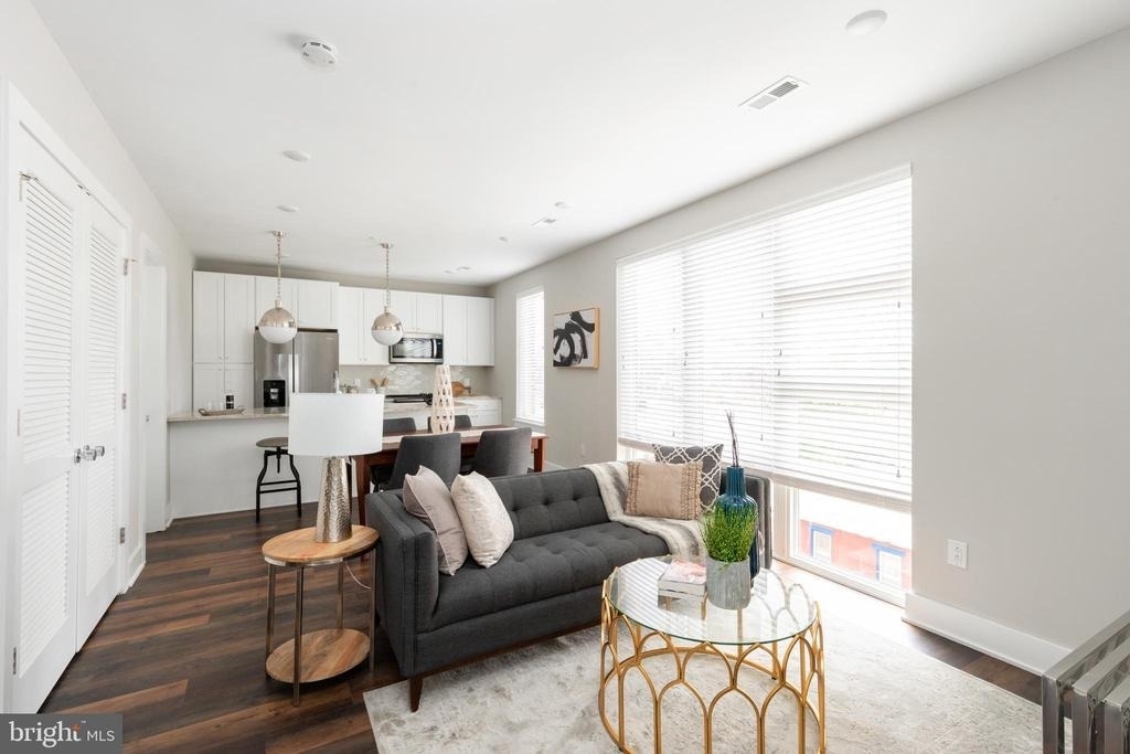 45 W Haines Street - Photo 0