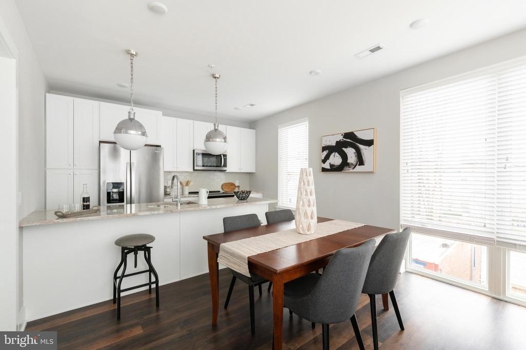 45 W Haines Street - Photo 3