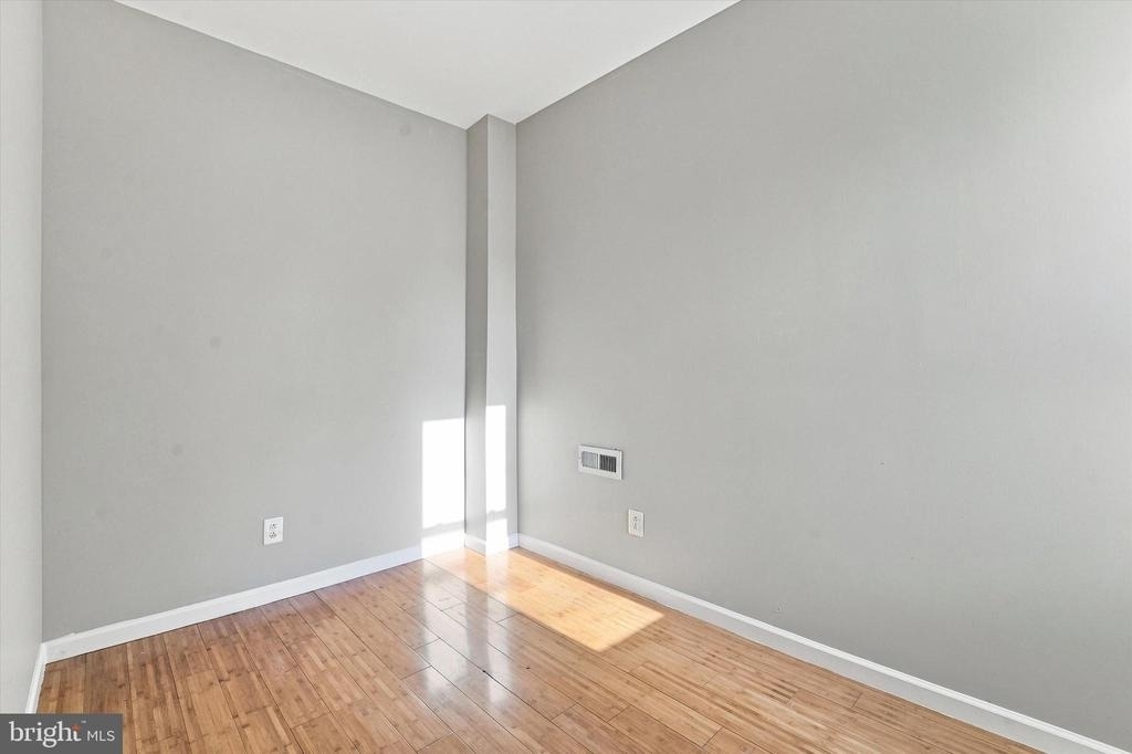 1551 N Allison Street - Photo 17