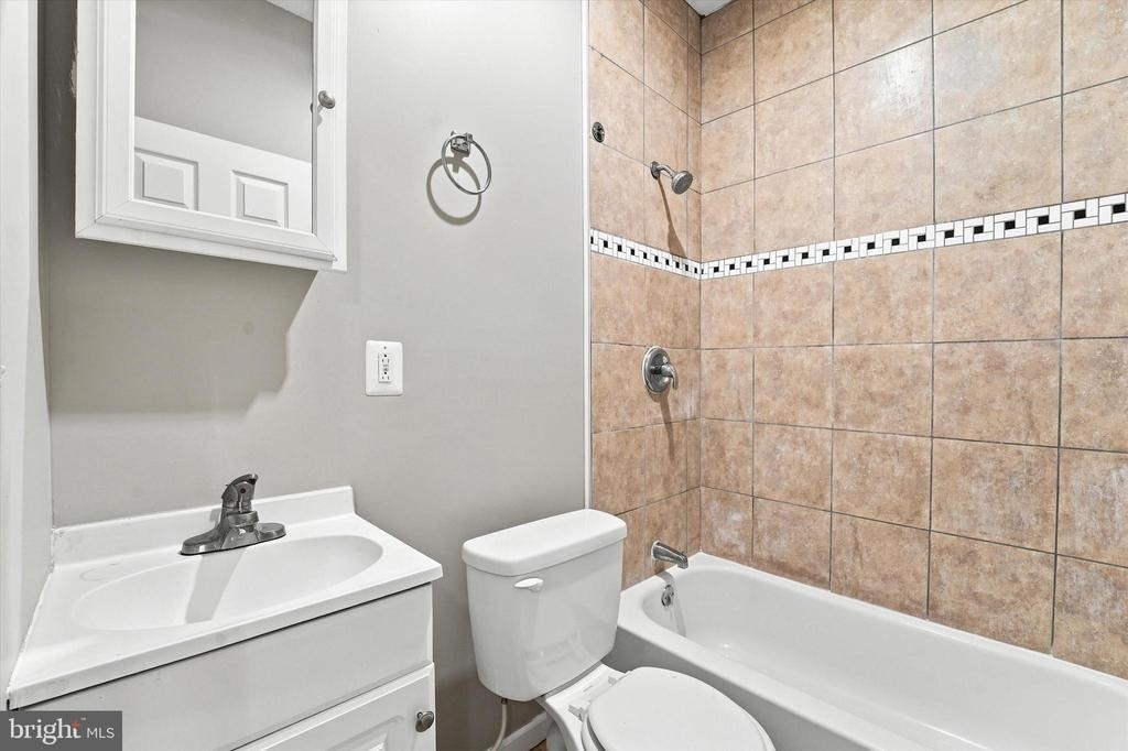 1551 N Allison Street - Photo 14