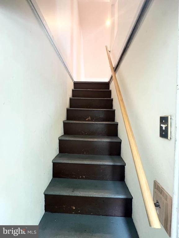 150 E Hartwell Lane - Photo 20