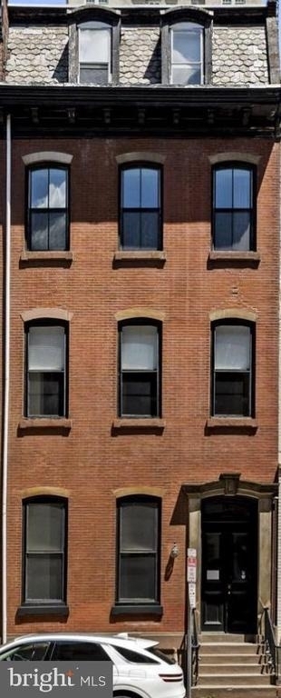 1903 Spruce Street - Photo 0