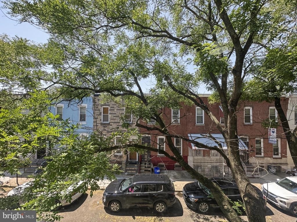 2023 N Gratz Street - Photo 11