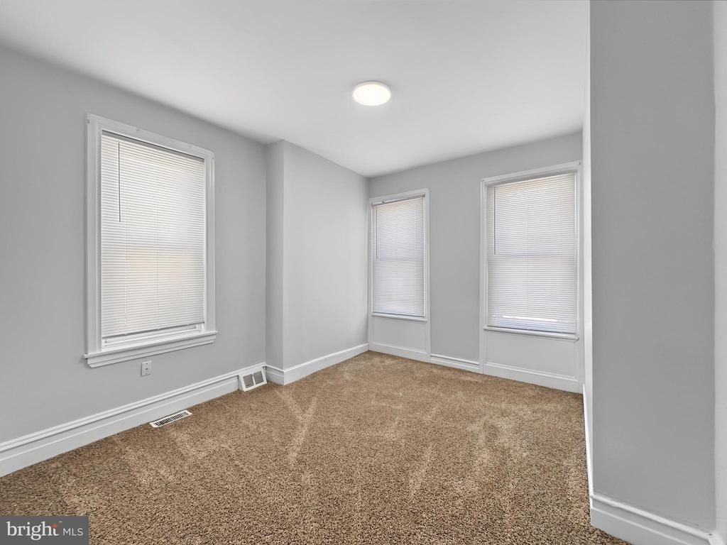 2023 N Gratz Street - Photo 18