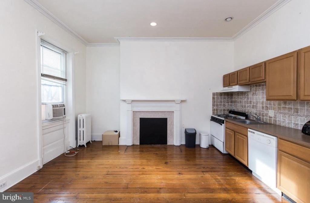 314 S 12th Street - Photo 0