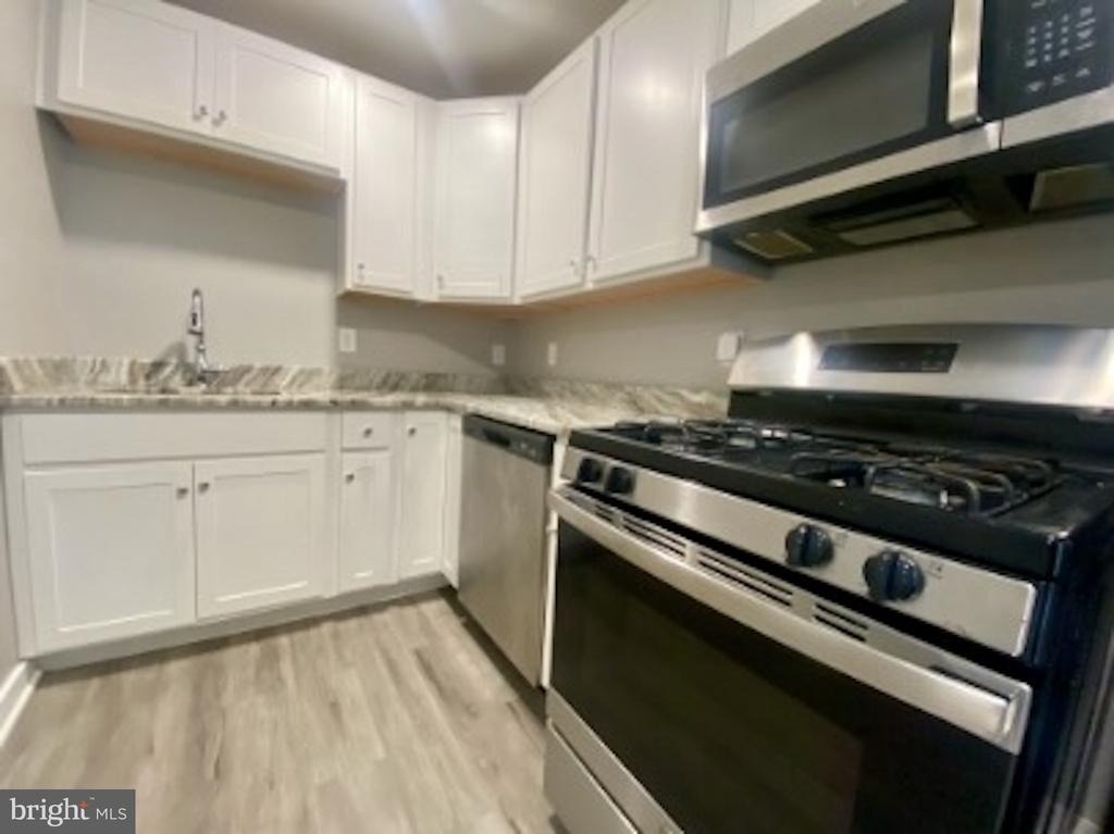 218 W King Street - Photo 6