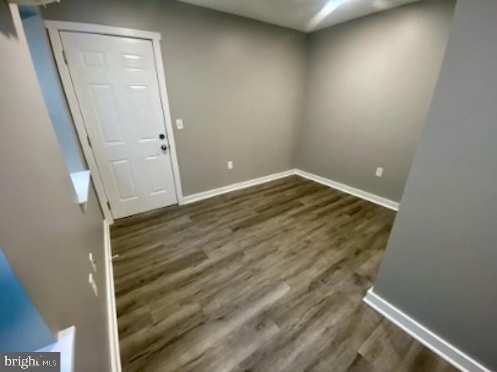 218 W King Street - Photo 2