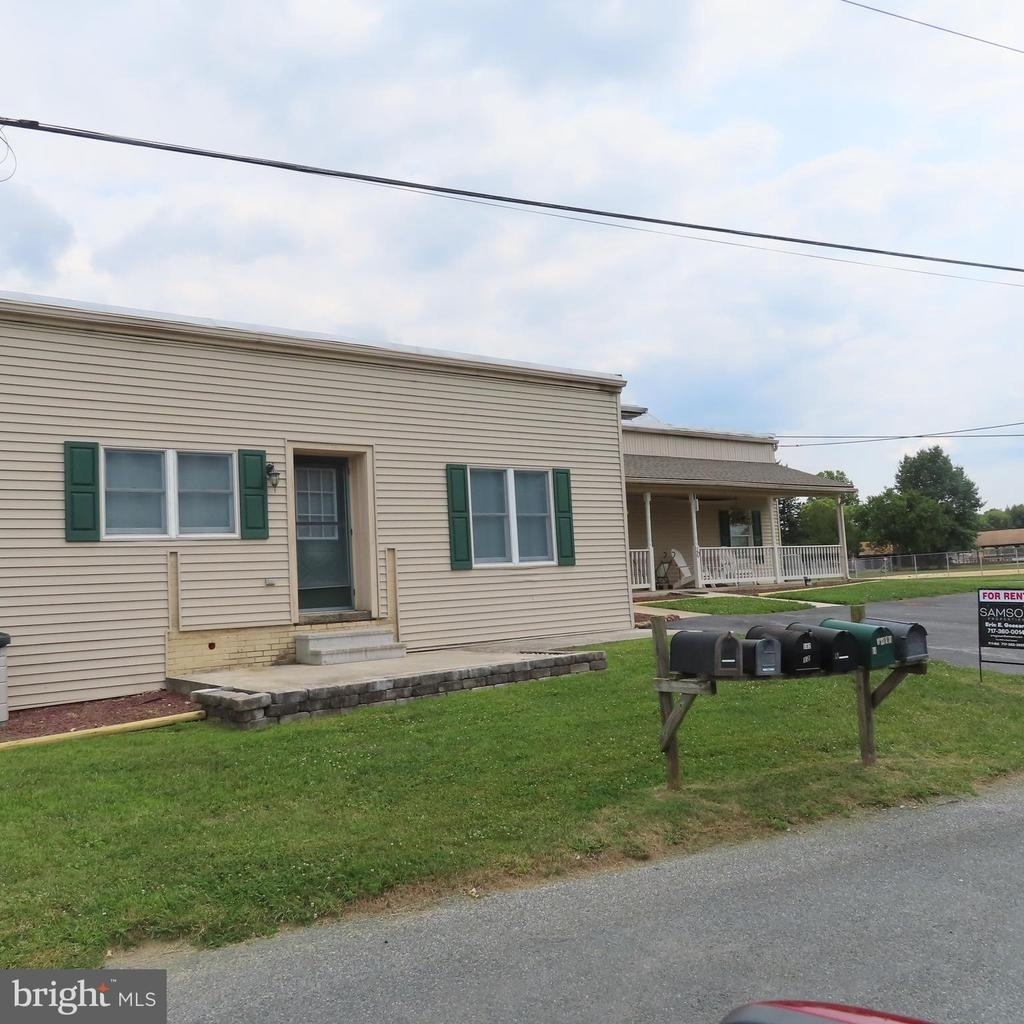 102 Park Street - Photo 1